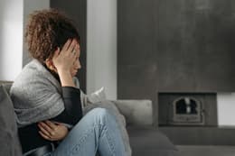 أعراض نقص فيتامين b12 عند النساء